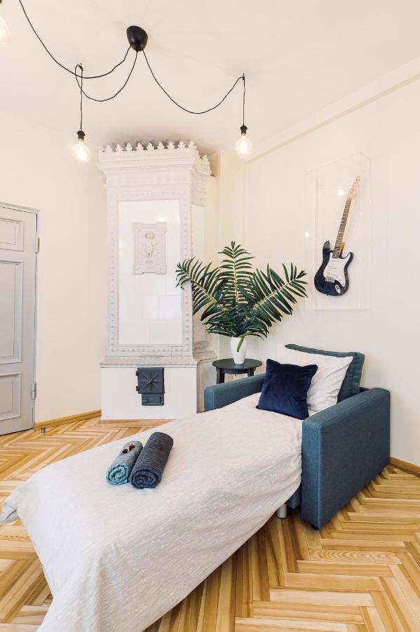 Elvis Apartment/11 Beds/6 Bedrooms/Riga Old Town Екстериор снимка